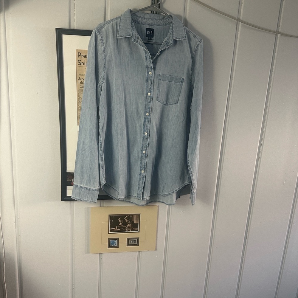 GAP Women's Soft Blue Button-Up Blouse